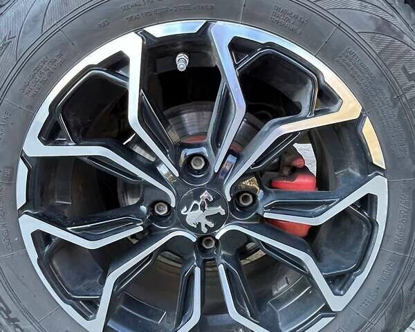 Пежо 207 2008 в Новояворовск на Automoto.ua Красный Пежо 207, объемом двигателя 1.6 л и пробегом 204 тыс. км за 5599 $, фото 30 на Automoto.ua