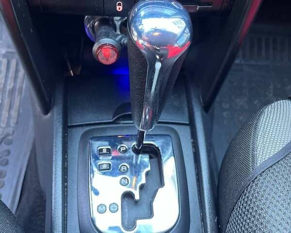 Пежо 207 2008 в Новояворовск на Automoto.ua Красный Пежо 207, объемом двигателя 1.6 л и пробегом 204 тыс. км за 5599 $, фото 16 на Automoto.ua