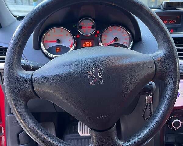Пежо 207 2008 в Новояворовск на Automoto.ua Красный Пежо 207, объемом двигателя 1.6 л и пробегом 204 тыс. км за 5599 $, фото 29 на Automoto.ua