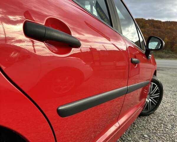 Пежо 207 2009 в Бережанах на Automoto.ua Красный Пежо 207, объемом двигателя 1.4 л и пробегом 230 тыс. км за 4350 $, фото 13 на Automoto.ua