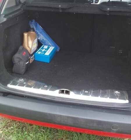 Червоний Пежо 207, об'ємом двигуна 1.4 л та пробігом 230 тис. км за 4500 $, фото 8 на Automoto.ua