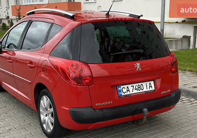 Красный Пежо 207, объемом двигателя 1.56 л и пробегом 265 тыс. км за 5500 $, фото 3 на Automoto.ua