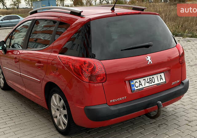 Красный Пежо 207, объемом двигателя 1.56 л и пробегом 265 тыс. км за 5500 $, фото 11 на Automoto.ua