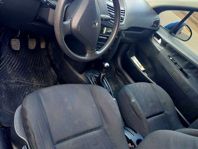 Пежо 207, объемом двигателя 1.4 л и пробегом 98 тыс. км за 4500 $, фото 5 на Automoto.ua