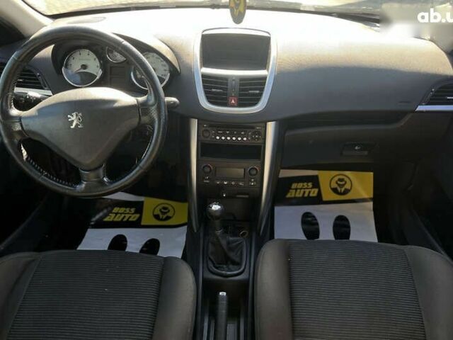 Пежо 207, объемом двигателя 1.6 л и пробегом 159 тыс. км за 3999 $, фото 9 на Automoto.ua