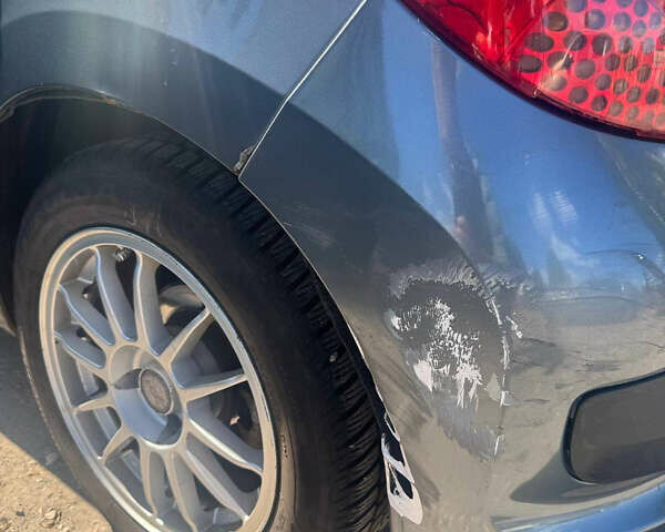 Пежо 207, объемом двигателя 1.6 л и пробегом 307 тыс. км за 3200 $, фото 2 на Automoto.ua