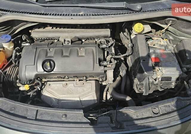 Пежо 207, объемом двигателя 1.36 л и пробегом 192 тыс. км за 4999 $, фото 44 на Automoto.ua