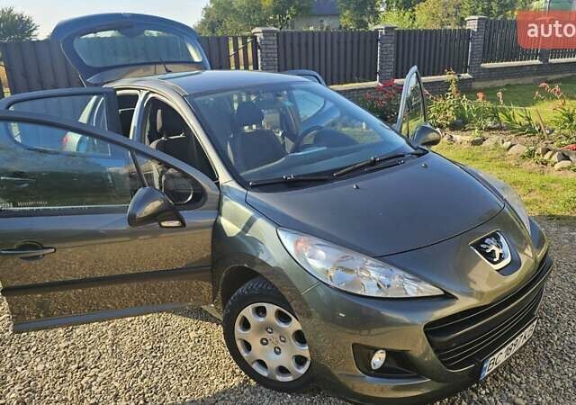 Пежо 207, объемом двигателя 1.36 л и пробегом 192 тыс. км за 4999 $, фото 5 на Automoto.ua