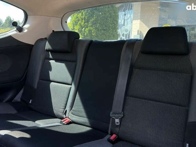 Пежо 207, объемом двигателя 1.4 л и пробегом 207 тыс. км за 3890 $, фото 9 на Automoto.ua