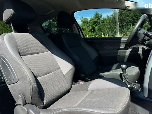 Пежо 207, объемом двигателя 1.4 л и пробегом 207 тыс. км за 3890 $, фото 8 на Automoto.ua