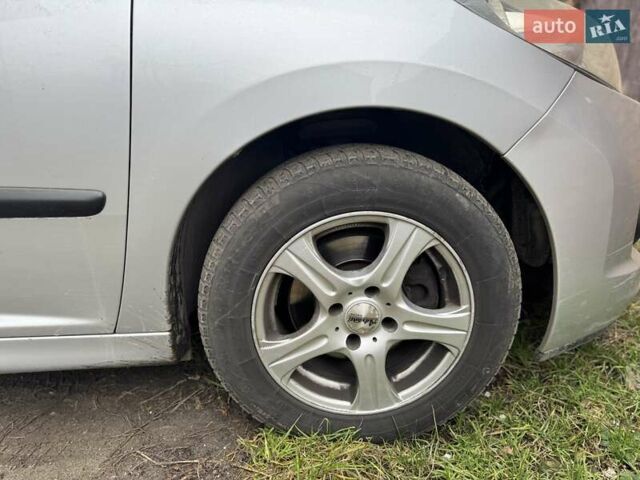 Пежо 207, об'ємом двигуна 1.6 л та пробігом 269 тис. км за 3900 $, фото 7 на Automoto.ua