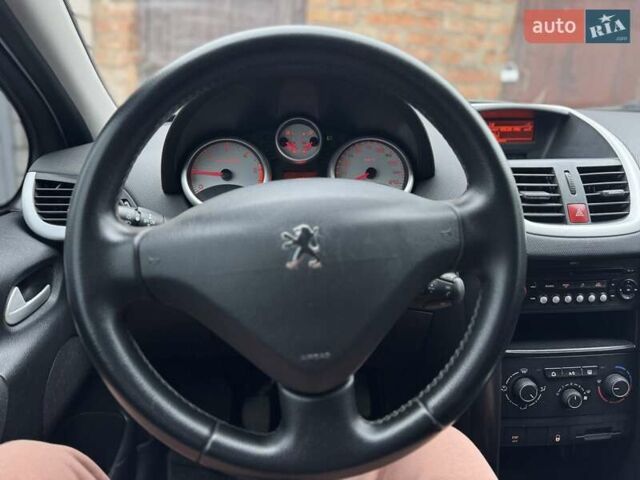 Пежо 207, об'ємом двигуна 1.6 л та пробігом 269 тис. км за 3900 $, фото 14 на Automoto.ua