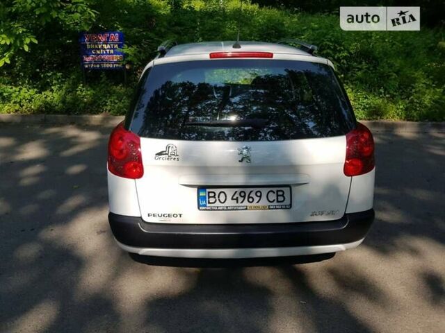 Пежо 207, объемом двигателя 1.6 л и пробегом 204 тыс. км за 4499 $, фото 6 на Automoto.ua