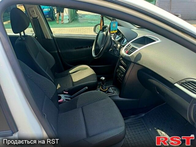 Пежо 207, об'ємом двигуна 1.4 л та пробігом 217 тис. км за 4900 $, фото 5 на Automoto.ua