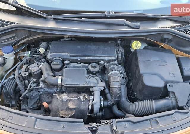 Пежо 207 2008 в Николаеве на Automoto.ua Желтый Пежо 207, объемом двигателя 1.4 л и пробегом 244 тыс. км за 4205 $, фото 7 на Automoto.ua