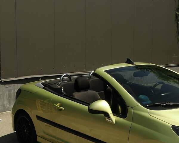 Желтый Пежо 207, объемом двигателя 1.61 л и пробегом 192 тыс. км за 6300 $, фото 16 на Automoto.ua