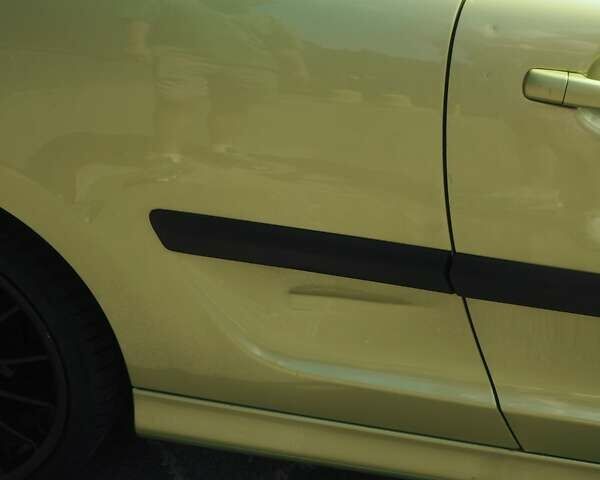 Желтый Пежо 207, объемом двигателя 1.61 л и пробегом 192 тыс. км за 6300 $, фото 1 на Automoto.ua