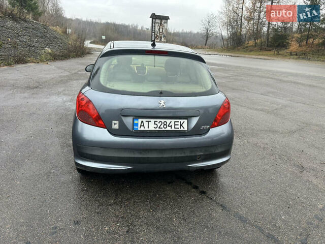 Сірий Пежо 207, об'ємом двигуна 1.36 л та пробігом 172 тис. км за 2600 $, фото 3 на Automoto.ua