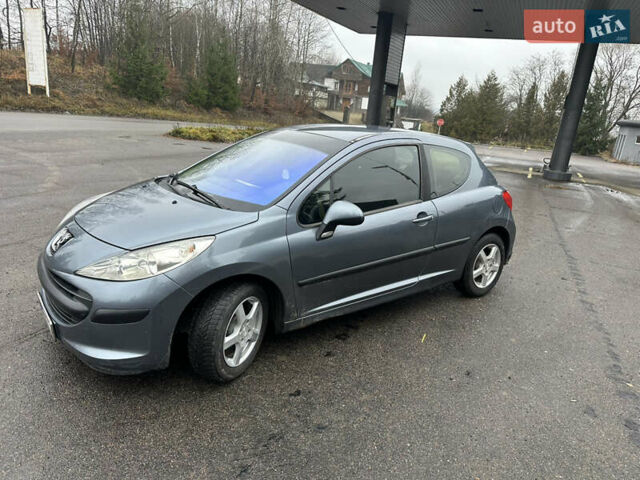 Сірий Пежо 207, об'ємом двигуна 1.36 л та пробігом 172 тис. км за 2600 $, фото 1 на Automoto.ua