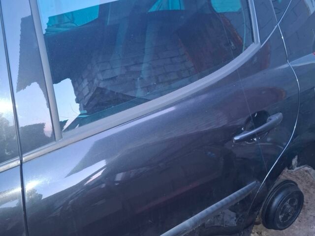 Серый Пежо 207, объемом двигателя 1.4 л и пробегом 220 тыс. км за 4250 $, фото 12 на Automoto.ua