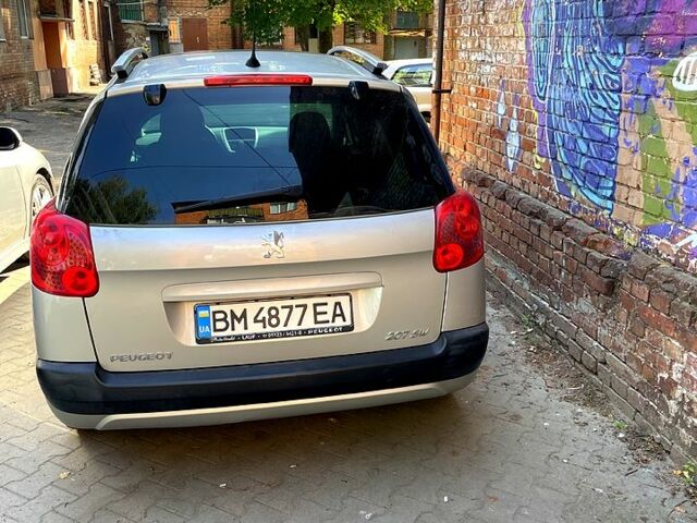 Серый Пежо 207, объемом двигателя 1.4 л и пробегом 146 тыс. км за 5000 $, фото 5 на Automoto.ua