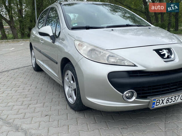 Серый Пежо 207, объемом двигателя 1.4 л и пробегом 247 тыс. км за 3600 $, фото 31 на Automoto.ua
