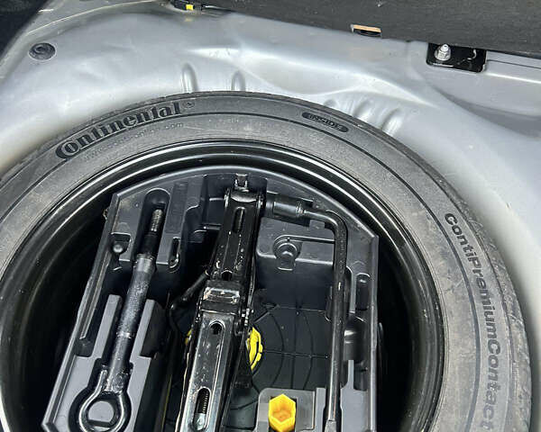 Серый Пежо 207, объемом двигателя 1.6 л и пробегом 228 тыс. км за 4300 $, фото 10 на Automoto.ua