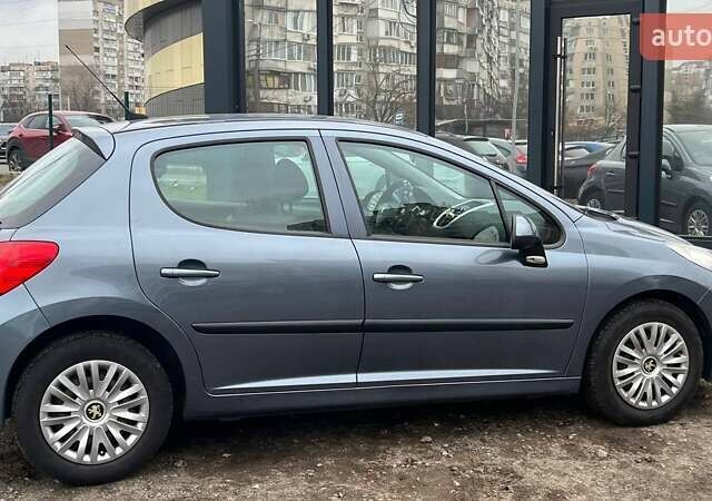 Серый Пежо 207, объемом двигателя 1.4 л и пробегом 166 тыс. км за 5190 $, фото 5 на Automoto.ua