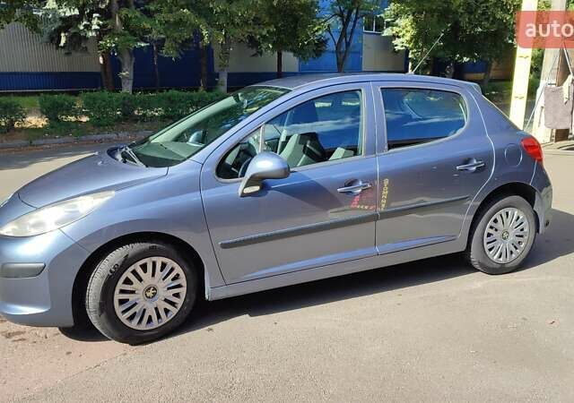 Серый Пежо 207, объемом двигателя 1.4 л и пробегом 166 тыс. км за 5400 $, фото 2 на Automoto.ua