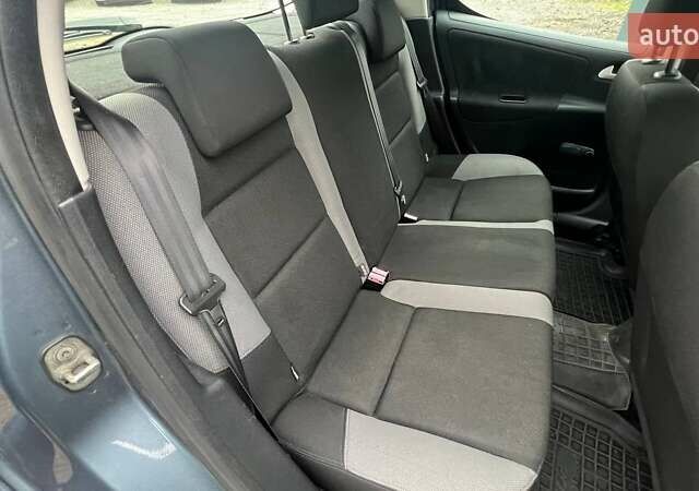 Серый Пежо 207, объемом двигателя 1.4 л и пробегом 166 тыс. км за 5190 $, фото 10 на Automoto.ua