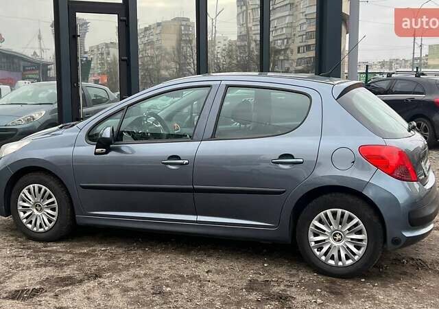 Серый Пежо 207, объемом двигателя 1.4 л и пробегом 166 тыс. км за 5190 $, фото 3 на Automoto.ua