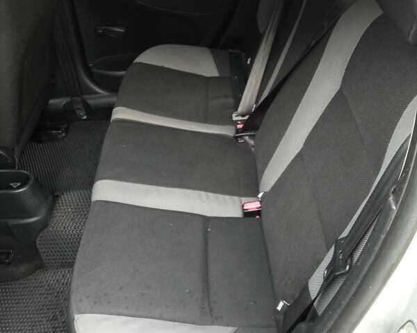 Пежо 207 2008 в Бродах на Automoto.ua Серый Пежо 207, объемом двигателя 1.56 л и пробегом 204 тыс. км за 4950 $, фото 23 на Automoto.ua