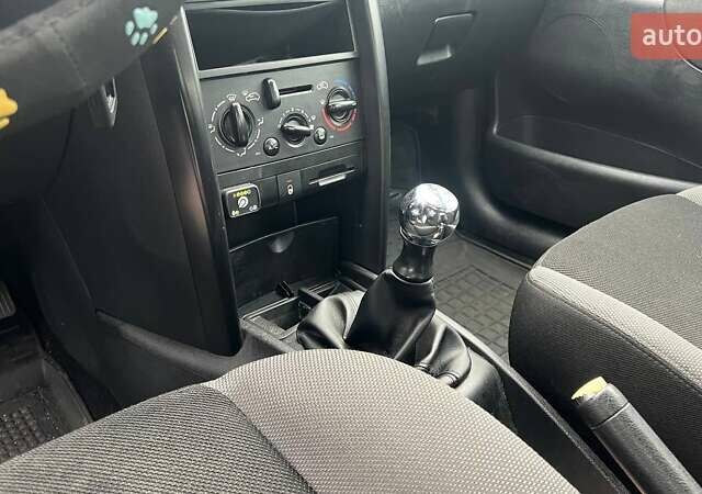 Серый Пежо 207, объемом двигателя 1.4 л и пробегом 166 тыс. км за 5190 $, фото 17 на Automoto.ua