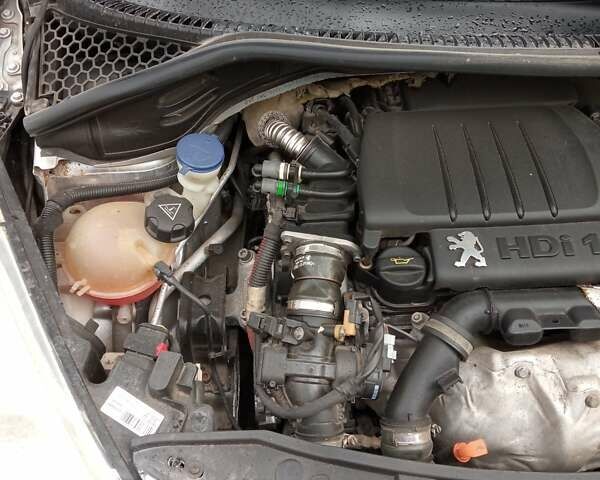 Пежо 207 2008 в Бродах на Automoto.ua Серый Пежо 207, объемом двигателя 1.56 л и пробегом 204 тыс. км за 4950 $, фото 27 на Automoto.ua