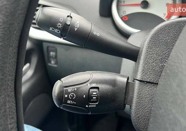 Серый Пежо 207, объемом двигателя 1.4 л и пробегом 166 тыс. км за 5190 $, фото 14 на Automoto.ua