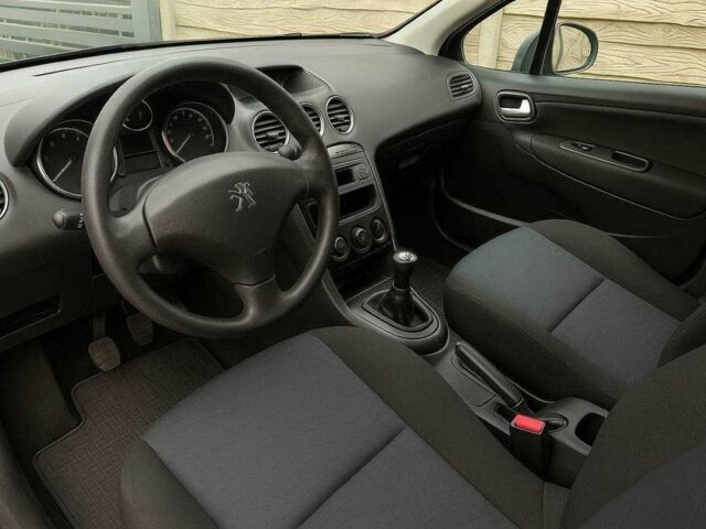 Серый Пежо 207, объемом двигателя 1.4 л и пробегом 170 тыс. км за 1167 $, фото 6 на Automoto.ua