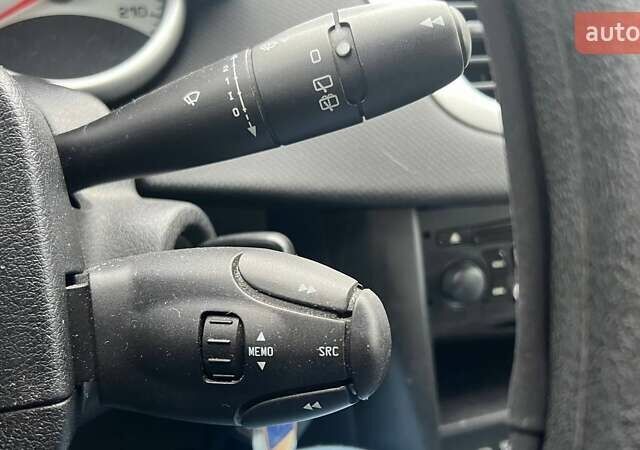 Серый Пежо 207, объемом двигателя 1.4 л и пробегом 166 тыс. км за 5190 $, фото 15 на Automoto.ua