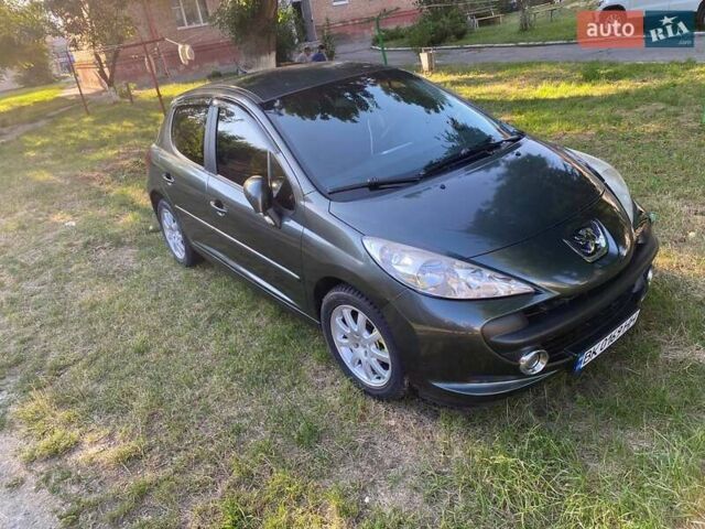 Сірий Пежо 207, об'ємом двигуна 1.56 л та пробігом 203 тис. км за 5300 $, фото 1 на Automoto.ua