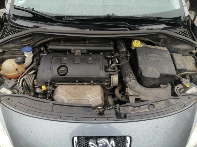 Серый Пежо 207, объемом двигателя 1.4 л и пробегом 107 тыс. км за 7100 $, фото 7 на Automoto.ua