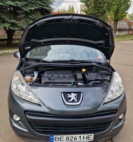 Сірий Пежо 207, об'ємом двигуна 1.36 л та пробігом 70 тис. км за 4600 $, фото 7 на Automoto.ua