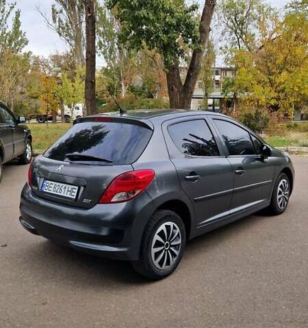 Сірий Пежо 207, об'ємом двигуна 1.36 л та пробігом 70 тис. км за 4600 $, фото 9 на Automoto.ua
