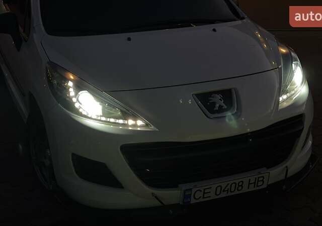 Серый Пежо 207, объемом двигателя 1.4 л и пробегом 210 тыс. км за 5000 $, фото 6 на Automoto.ua