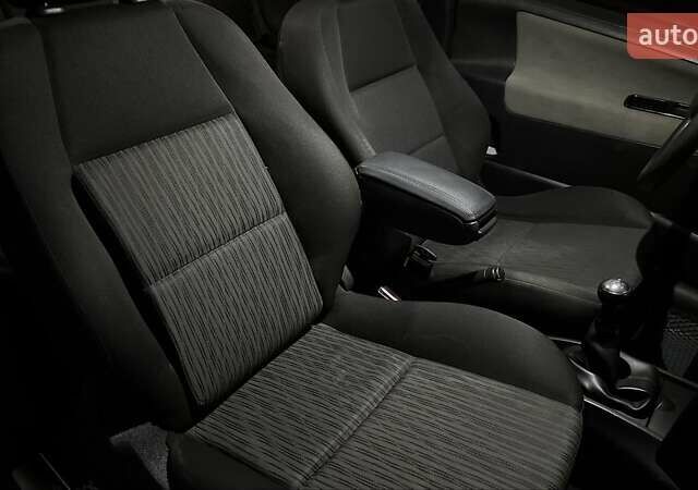 Серый Пежо 207, объемом двигателя 1.4 л и пробегом 210 тыс. км за 5000 $, фото 8 на Automoto.ua