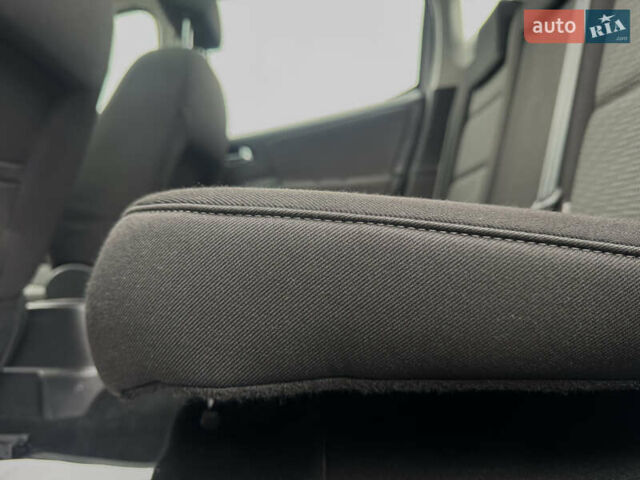 Серый Пежо 207, объемом двигателя 1.6 л и пробегом 119 тыс. км за 6500 $, фото 76 на Automoto.ua