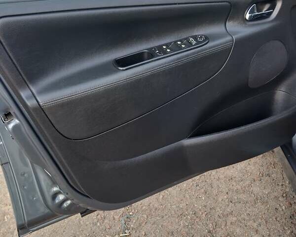 Серый Пежо 207, объемом двигателя 1.6 л и пробегом 220 тыс. км за 7300 $, фото 25 на Automoto.ua