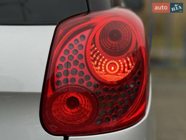 Серый Пежо 207, объемом двигателя 1.6 л и пробегом 119 тыс. км за 6500 $, фото 35 на Automoto.ua