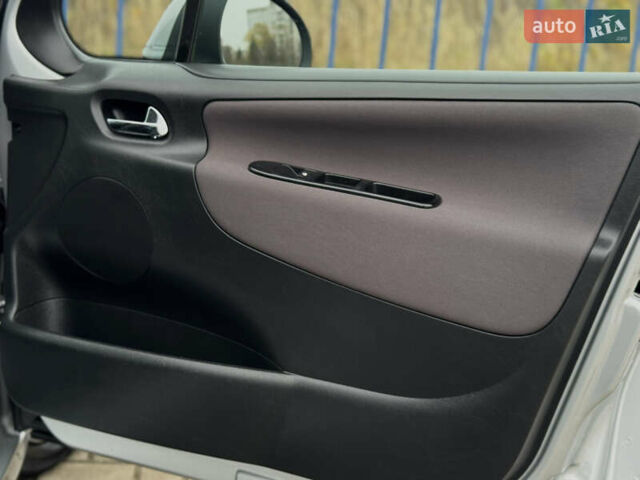 Серый Пежо 207, объемом двигателя 1.6 л и пробегом 119 тыс. км за 6500 $, фото 60 на Automoto.ua