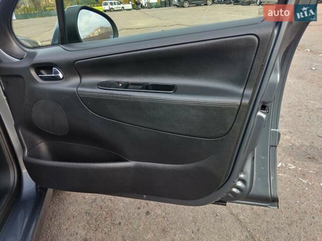 Серый Пежо 207, объемом двигателя 1.6 л и пробегом 220 тыс. км за 7300 $, фото 21 на Automoto.ua