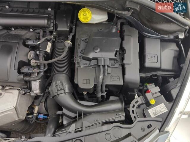 Серый Пежо 207, объемом двигателя 1.6 л и пробегом 220 тыс. км за 7300 $, фото 34 на Automoto.ua