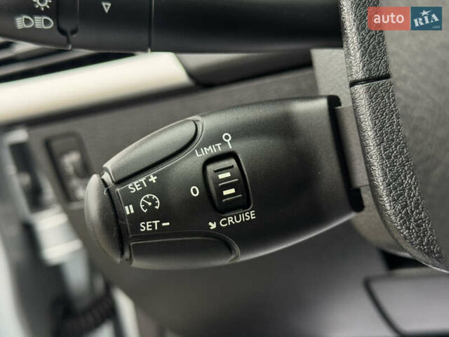 Серый Пежо 207, объемом двигателя 1.6 л и пробегом 119 тыс. км за 6500 $, фото 44 на Automoto.ua